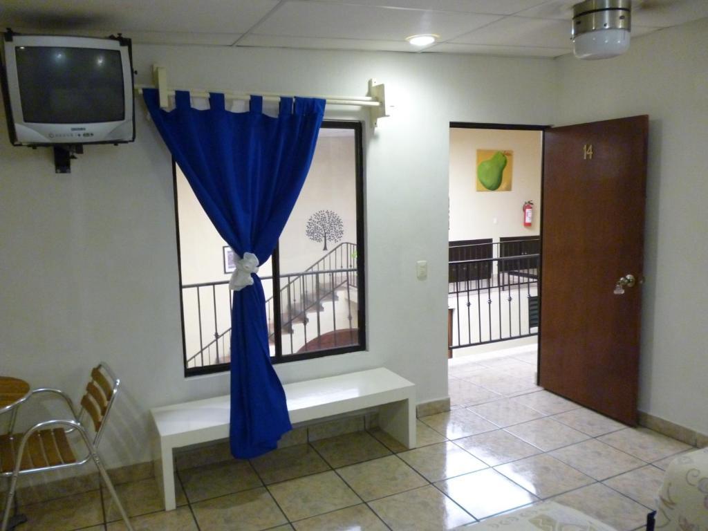 Uke Inn Hotel&Suites Xamaipak Tuxtla Gutiérrez Zimmer foto