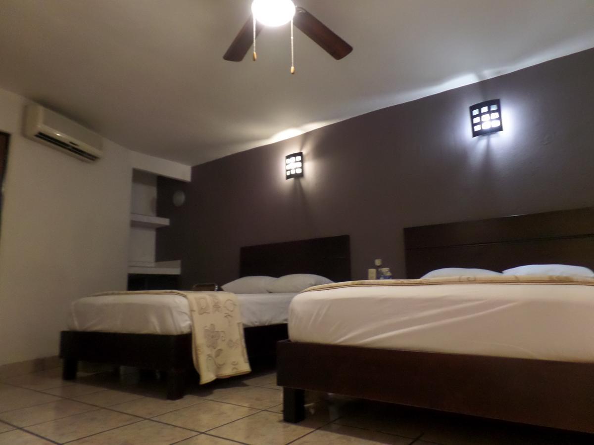 Uke Inn Hotel&Suites Xamaipak Tuxtla Gutiérrez Exterior foto